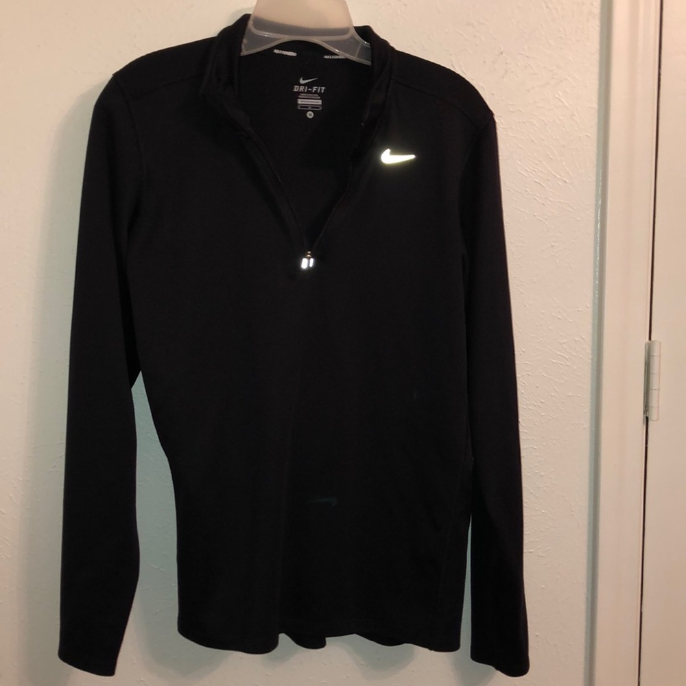 ⚫️”NIKE” half zip jacket.⚫️